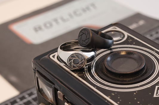 Aperture F11 - Signature Ring